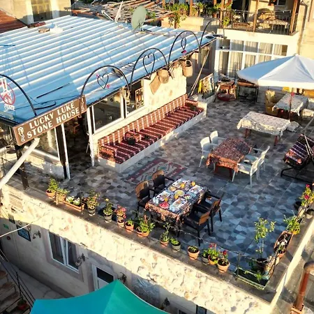 Lucky Luke Stone House