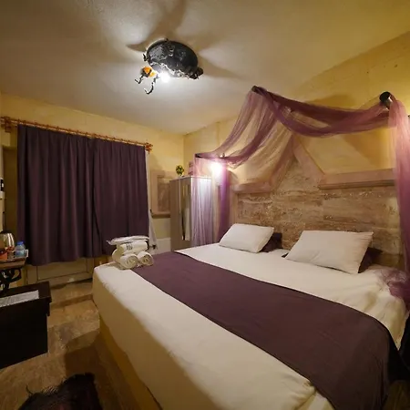 Lucky Luke Stone House Homestay Goreme