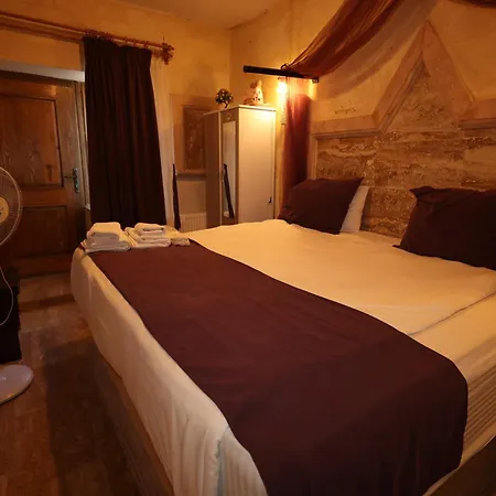 Lucky Luke Stone House * Γκόρεμε