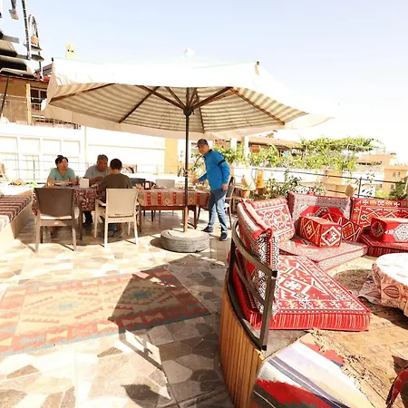 Lucky Luke Stone House * Γκόρεμε