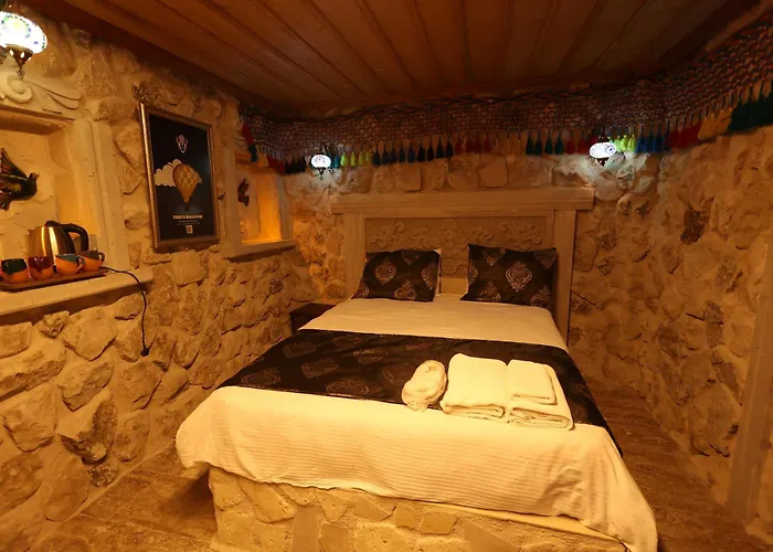 Lucky Luke Stone House *